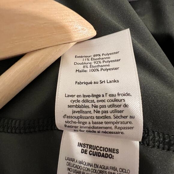 Eddie Bauer Women's Adventurer 2.0 Travel Athletic Skort Dark Gray | Size 12 - Picture 8 of 13